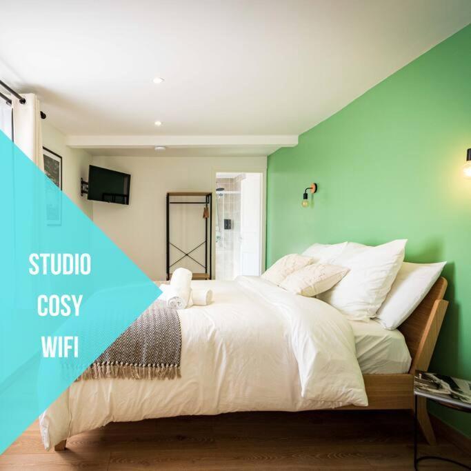 L'Albatros 005 - Hypercentre * Cosy * Wifi Apartment Saint-Quentin  Bagian luar foto